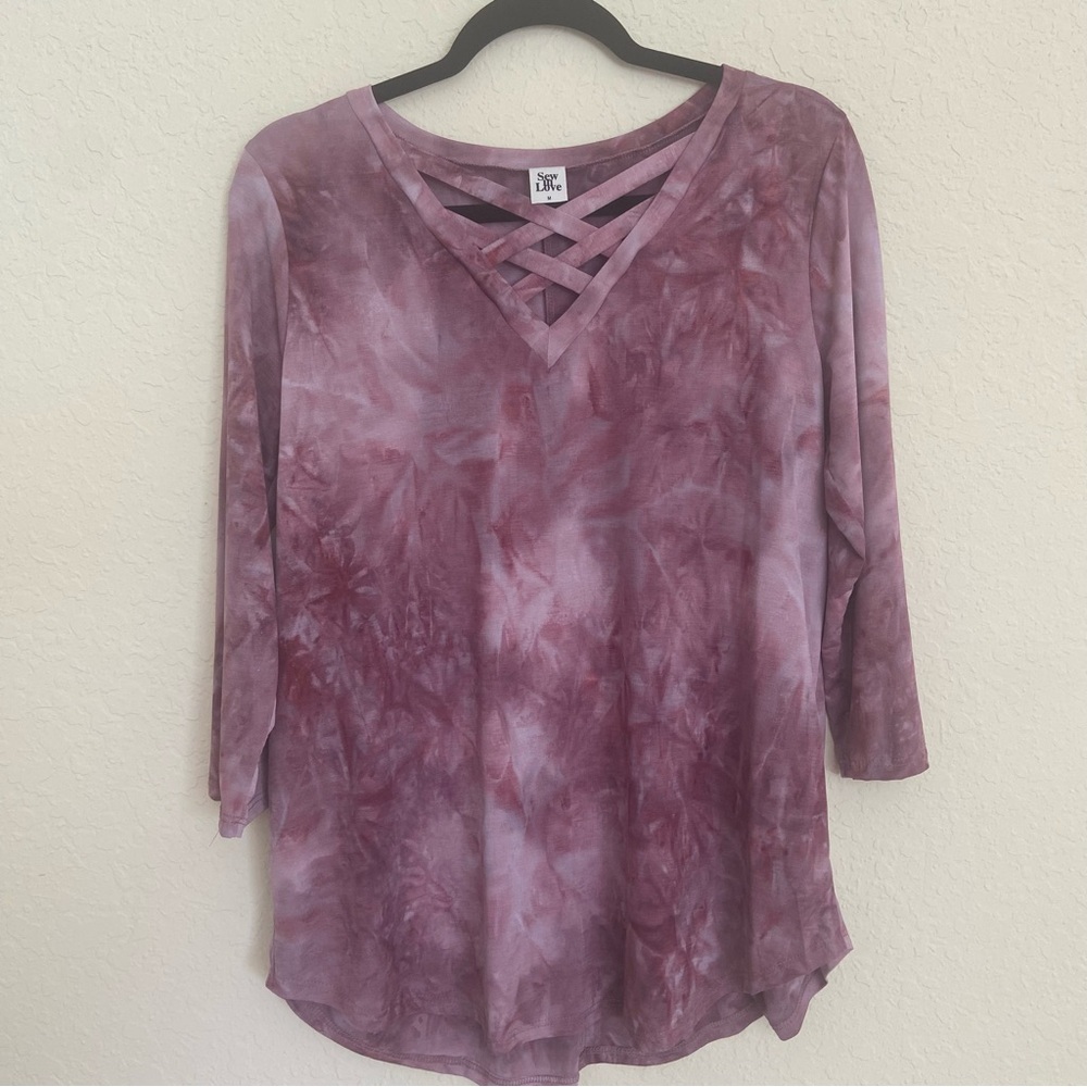 Sew In Love Gold Metallic Burgundy Tie-Dye 3/4 Sleeve Top Women’s S/M NWOT